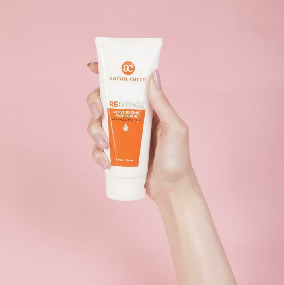 Re:Venge Moisturizing Face Scrub w Hyaluronic Acid
